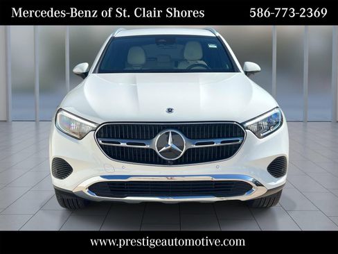 Certified 2025 Mercedes-Benz GLC 300 4MATIC image 9
