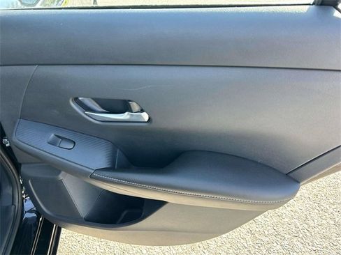 Used 2023 Nissan Sentra SV image 20