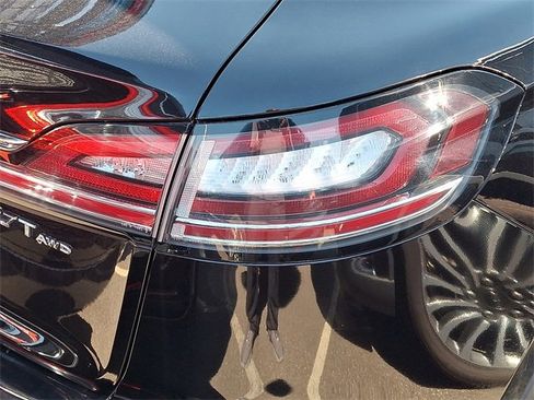 Used 2019 Lincoln Nautilus Black Label image 24