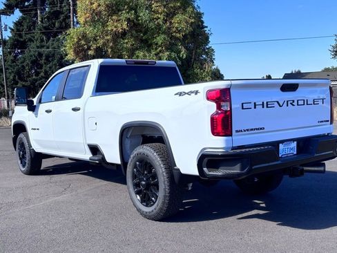 New 2026 Chevrolet Silverado 2500 Custom w/ Custom Value Package image 9