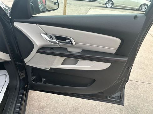 Used 2014 GMC Terrain SLT w/ Safety Package AWD/4WD image 16
