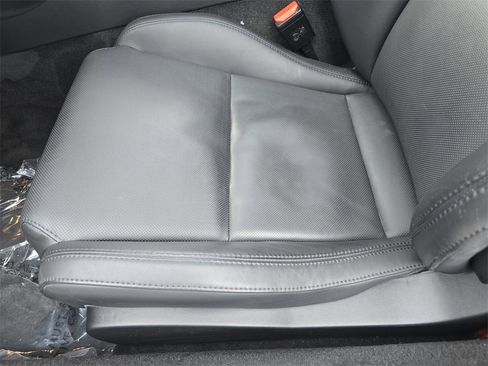 Used 2021 Jaguar F-TYPE Coupe image 29