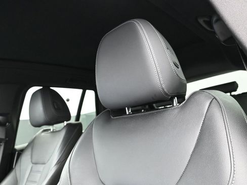 Used 2024 BMW X3 M40i w/ Premium Package image 16