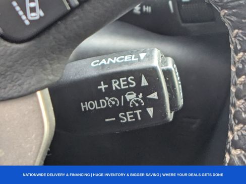 Used 2018 Lexus IS 300 F Sport w/ F Sport Package image 37