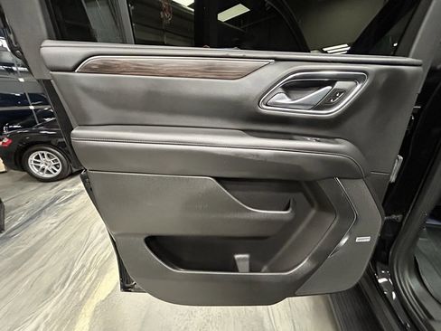 Used 2021 Chevrolet Suburban LT w/ Rear Media and Nav Package image 48