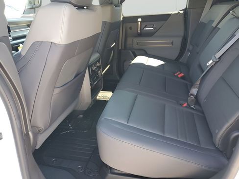 New 2025 GMC Hummer EV 2X image 21