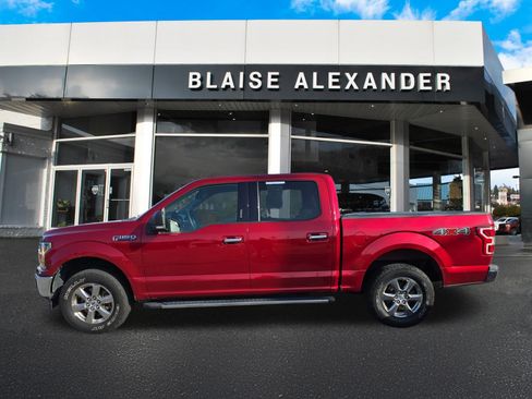 Used 2018 Ford F150 XLT w/ Equipment Group 302A Luxury AWD/4WD image 10
