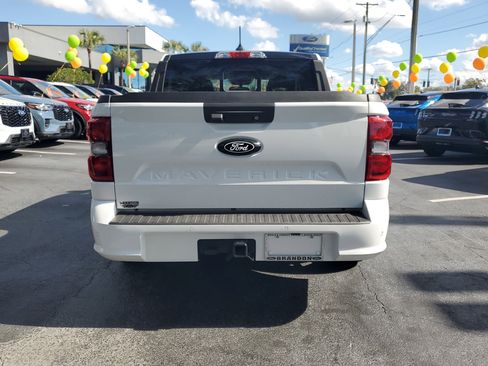 New 2025 Ford Maverick Lobo image 9