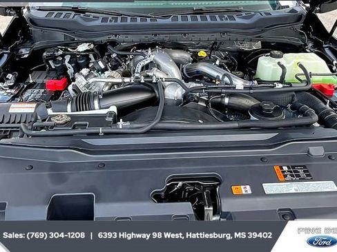 New 2025 Ford F250 XLT w/ 360-Degree Camera Package image 6