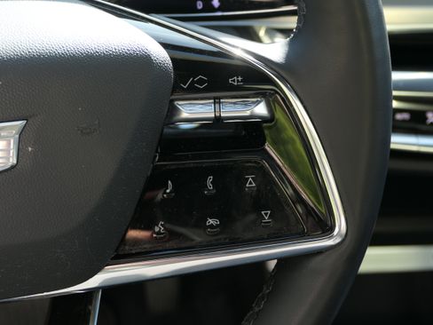 Certified 2023 Cadillac Lyriq 2WD image 17