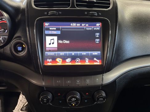 Used 2017 Dodge Journey Crossroad image 23