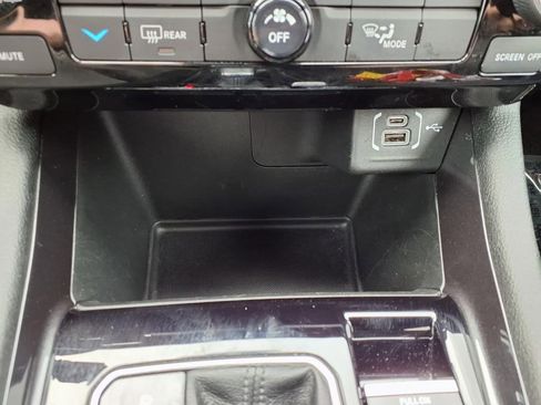 Certified 2025 Jeep Compass Latitude AWD/4WD image 10