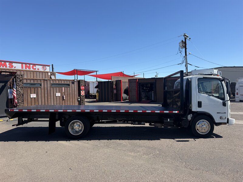 Used 2025 Isuzu NPR RWD image 2