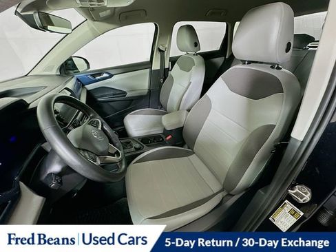 Used 2023 Volkswagen Taos SE AWD/4WD image 20