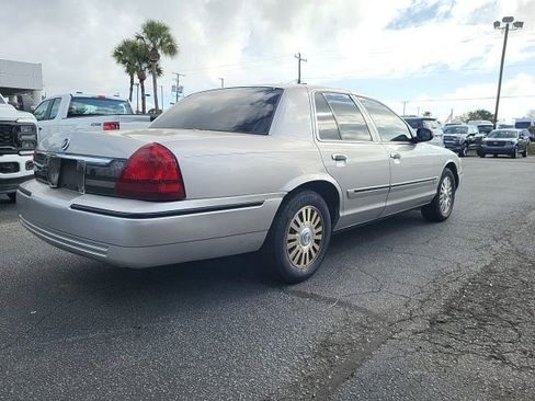 Used 2006 Mercury Grand Marquis LS image 2