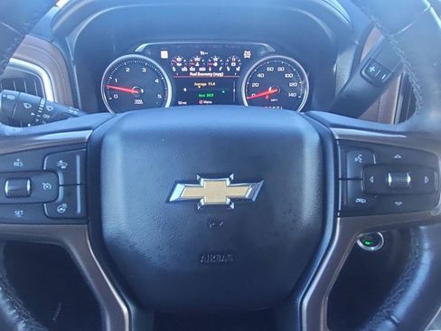 Used 2021 Chevrolet Silverado 2500 High Country w/ Z71 Off-Road Package image 18
