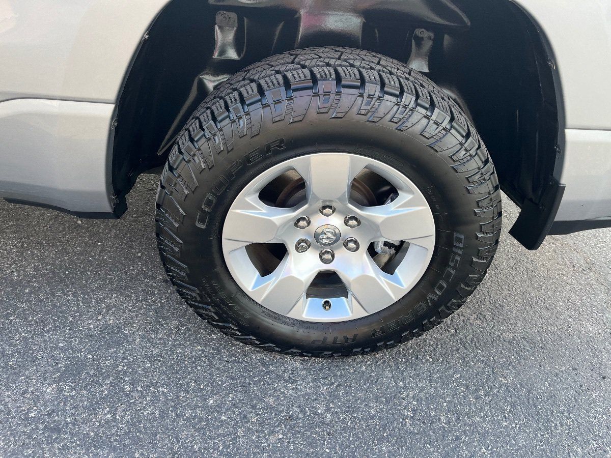 Used 2019 RAM 1500 Big Horn AWD/4WD image 42