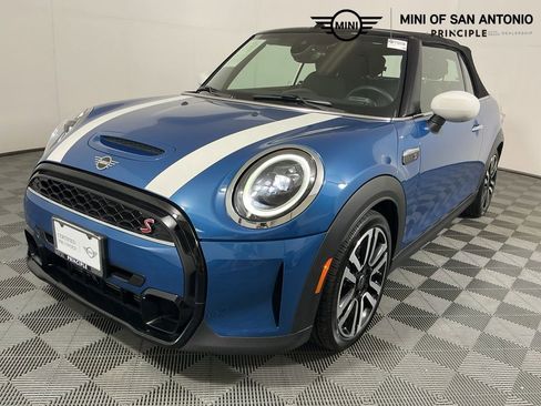 Certified 2023 MINI Cooper S image 1
