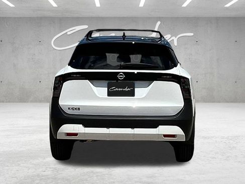 New 2027 Nissan Kicks SV FWD image 16