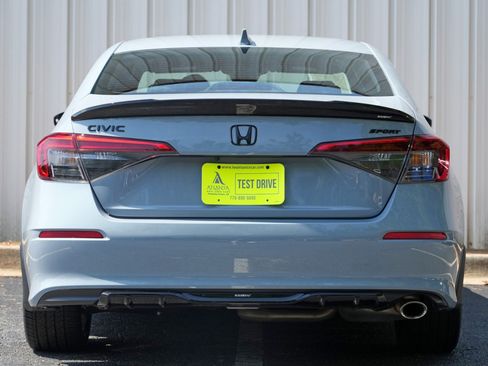 Used 2022 Honda Civic Sport image 10
