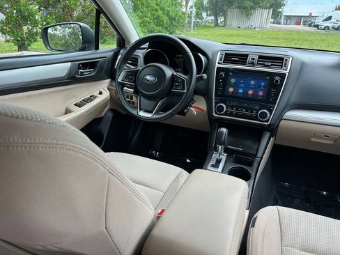 Used 2019 Subaru Outback 2.5i Premium AWD/4WD image 9