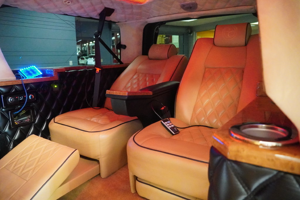 Used 2015 Lincoln Navigator L 4WD image 6