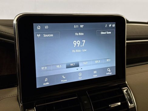 Used 2021 Lincoln Navigator Reserve w/ Luxury Package AWD/4WD image 24