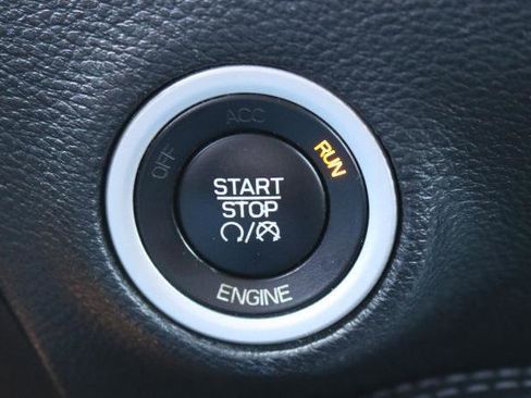 Used 2015 Dodge Challenger R/T w/ Quick Order Package 22B R/T RWD image 12