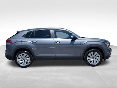 Certified 2023 Volkswagen Atlas Cross Sport SE AWD/4WD image 3