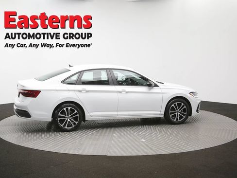 Used 2025 Volkswagen Jetta Sport FWD image 42