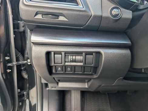 Used 2023 Subaru Crosstrek 2.5i Sport AWD/4WD image 11