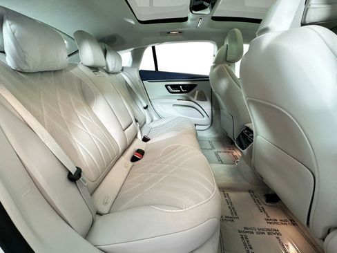 Used 2022 Mercedes-Benz EQS 580 EQS 580 4MATIC Sedan image 26