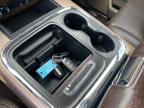 Used 2016 RAM 3500 Laramie Longhorn w/ Convenience Group image 32