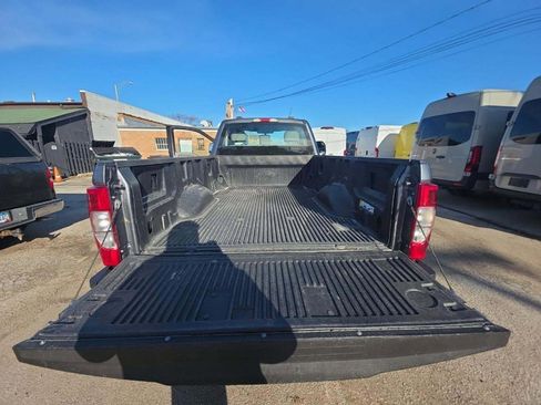 Used 2022 Ford F350 XL w/ Power Equipment Group image 4
