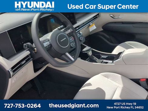 New 2026 Hyundai Tucson SE image 15