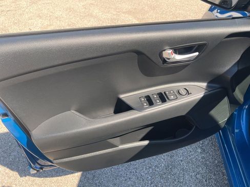 Certified 2023 Kia Rio S FWD image 7