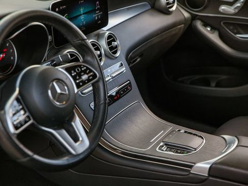 Used 2022 Mercedes-Benz GLC 300 image 14