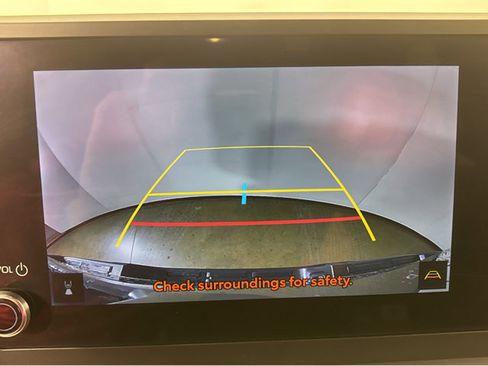 Used 2024 Toyota Tacoma TRD Off-Road image 30