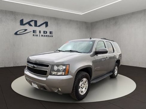 Used 2009 Chevrolet Tahoe LT w/ Convenience Package AWD/4WD image 5