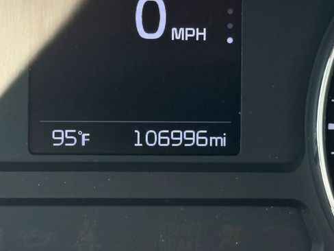 Used 2018 Kia Forte LX w/ LX Rear Camera Package FWD image 19