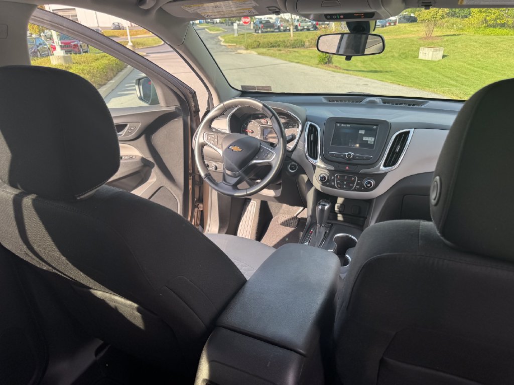 Used 2018 Chevrolet Equinox LT AWD/4WD image 31