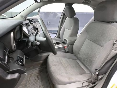 Used 2013 Chevrolet Malibu LS FWD image 21