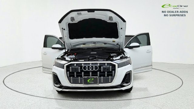 Used 2025 Audi Q7 3.0T Premium Plus w/ Premium Plus Package AWD/4WD image 13