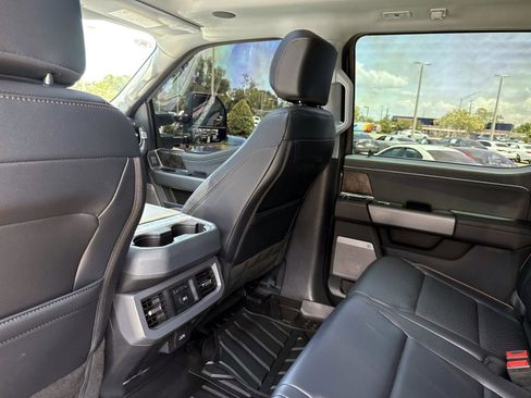 Used 2025 Ford F250 Lariat w/ Lariat Ultimate Package AWD/4WD image 17