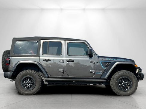 Used 2023 Jeep Wrangler Unlimited Rubicon 4xe image 2