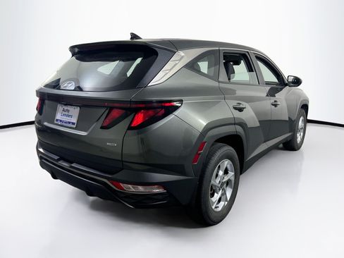 Used 2023 Hyundai Tucson SE AWD/4WD image 5