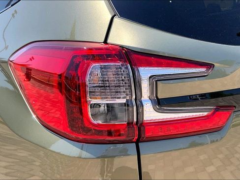 Certified 2026 Subaru Ascent Premium AWD/4WD image 22