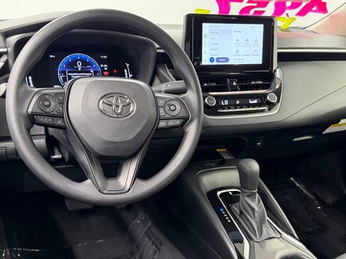 Certified 2026 Toyota Corolla LE w/ LE Premium Package FWD image 35