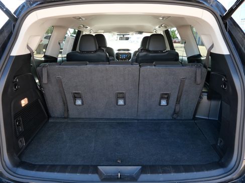 Used 2022 Subaru Ascent Limited AWD/4WD image 18
