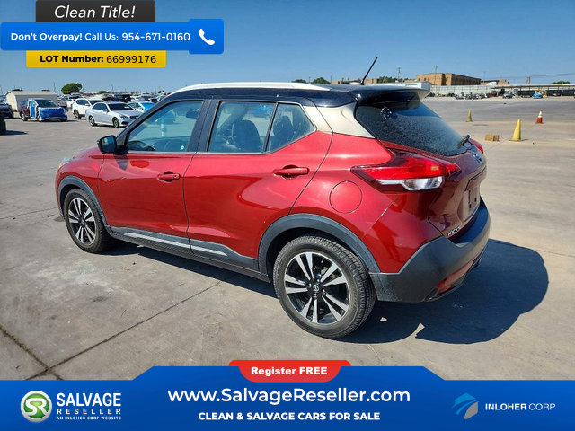 Used 2019 Nissan Kicks SR w/ SR Premium Package FWD image 3